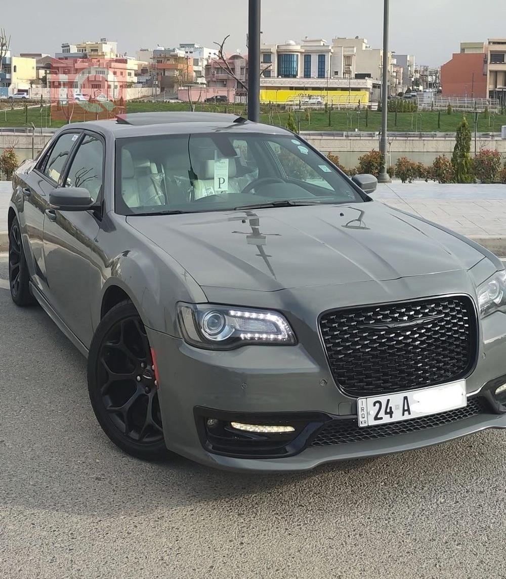 كرايسلر 300